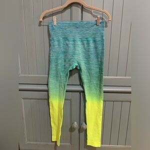 Homma moisture wicking ombré legging. Never worn.